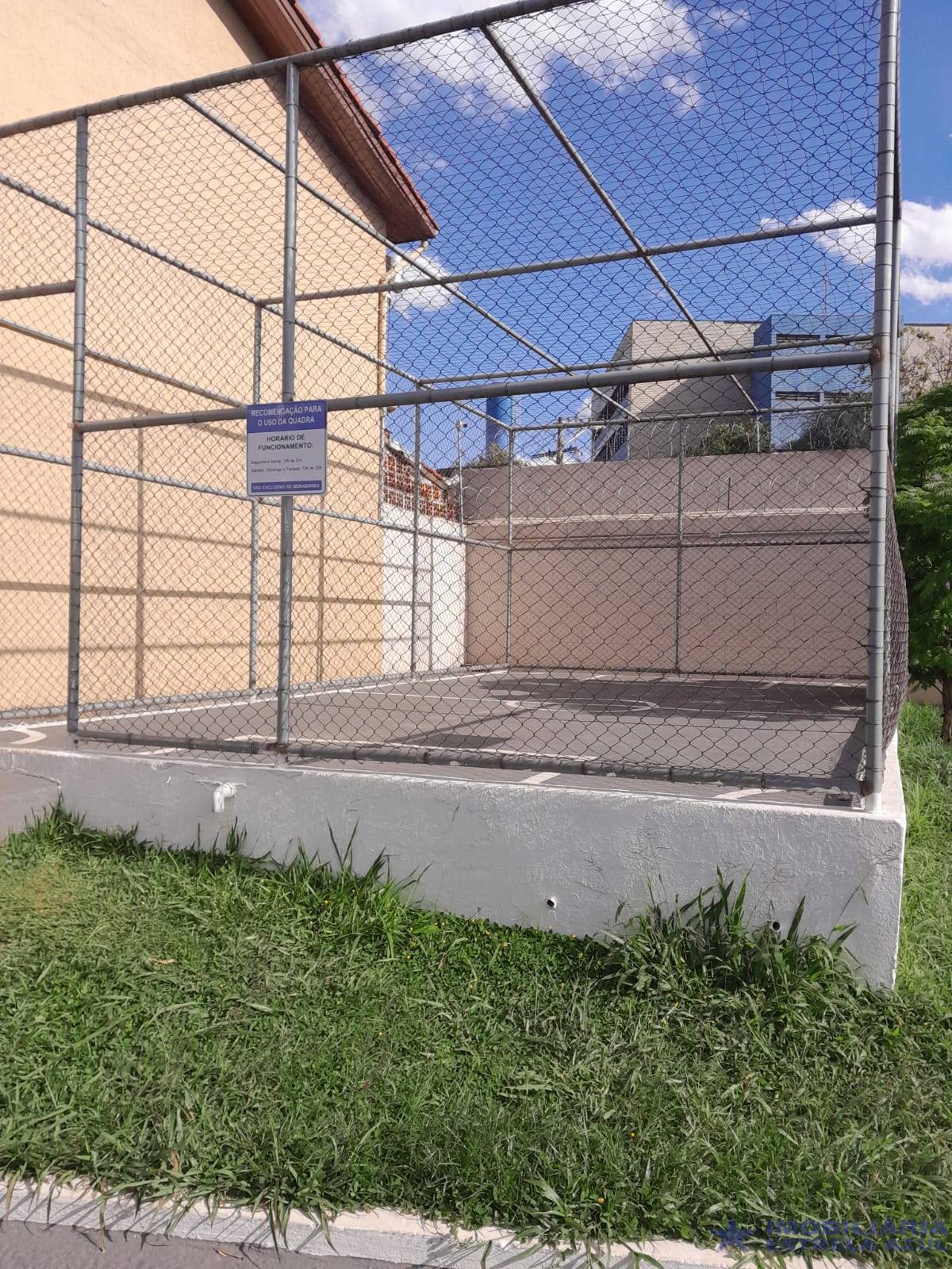 Conjunto no bairro Perus