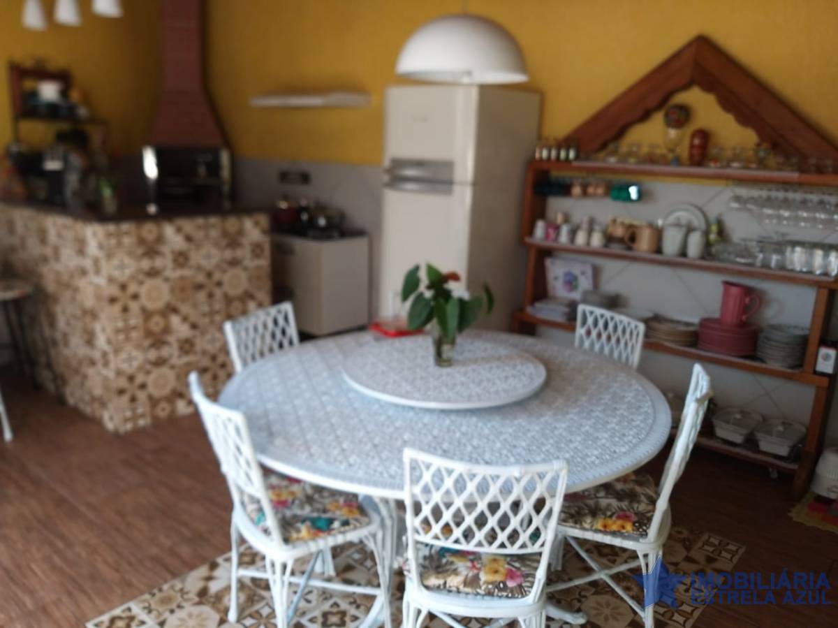 Conjunto no bairro Parque Daville