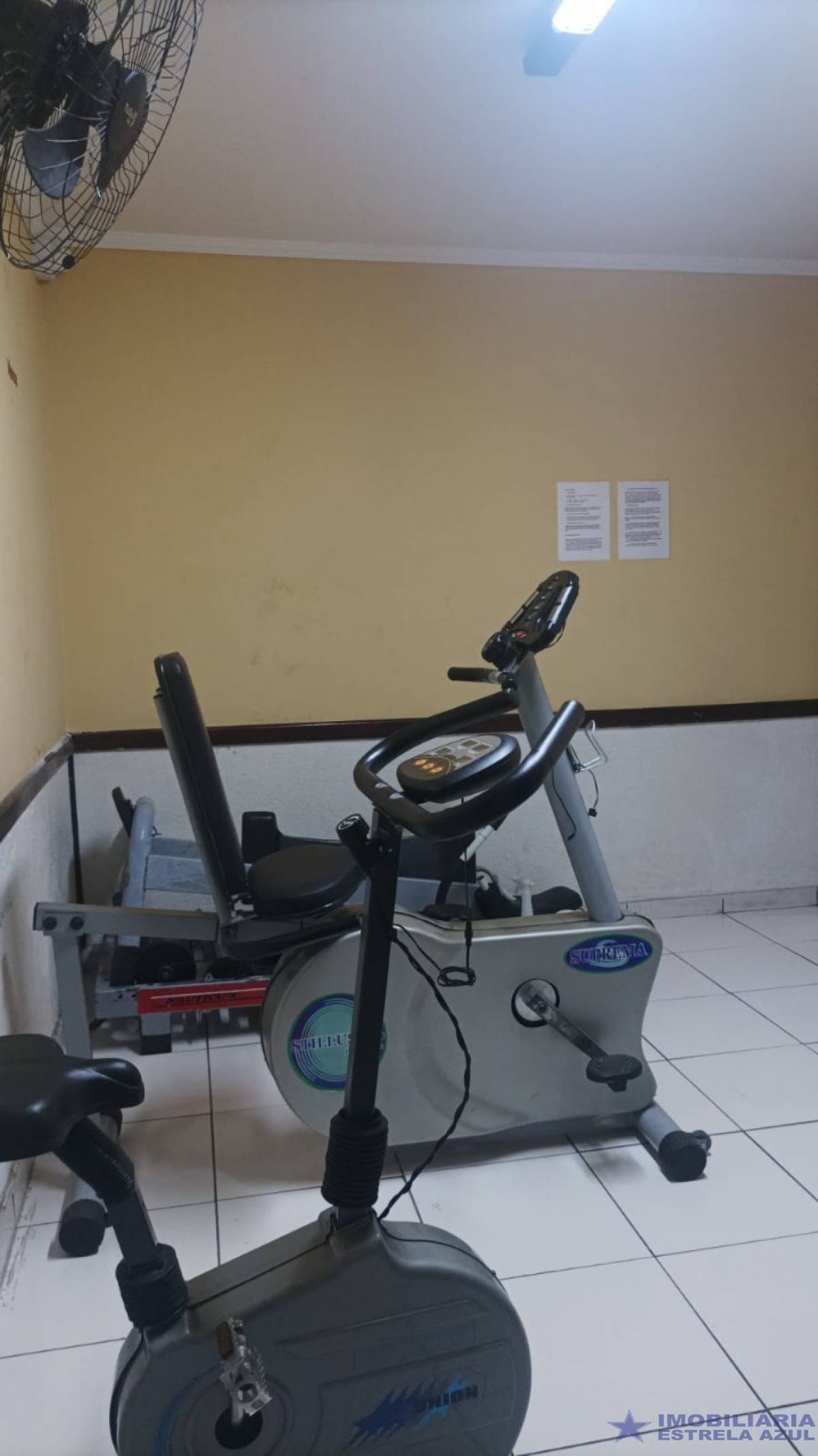 Apartamento no bairro Parada de Taipas 