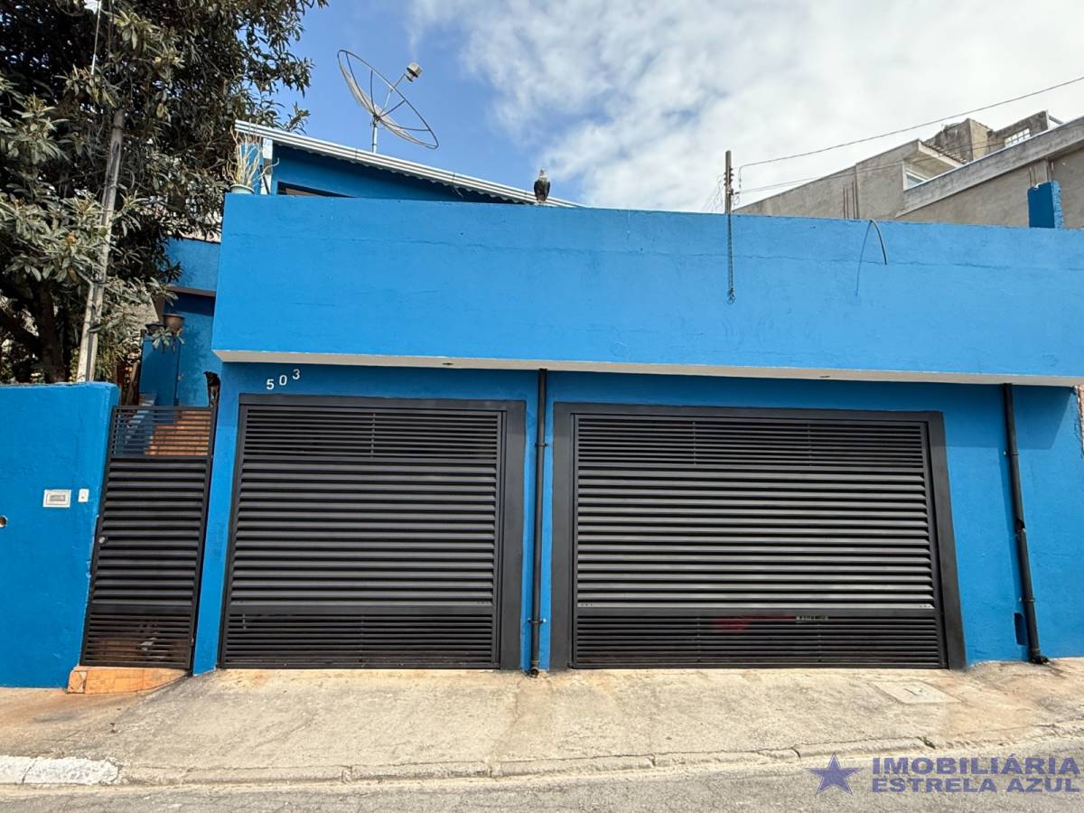 Conjunto no bairro Perus