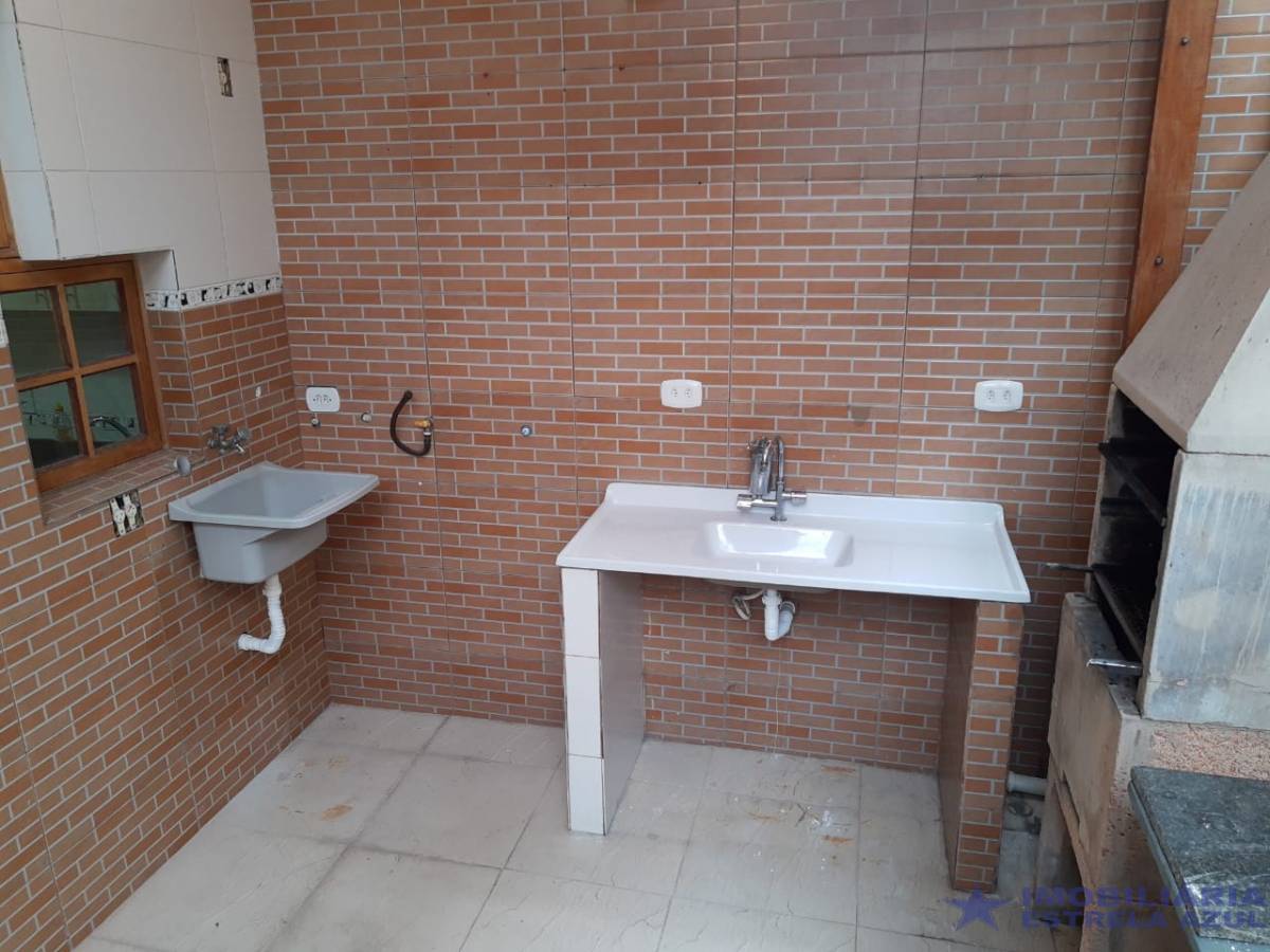 Conjunto no bairro Jaraguá 