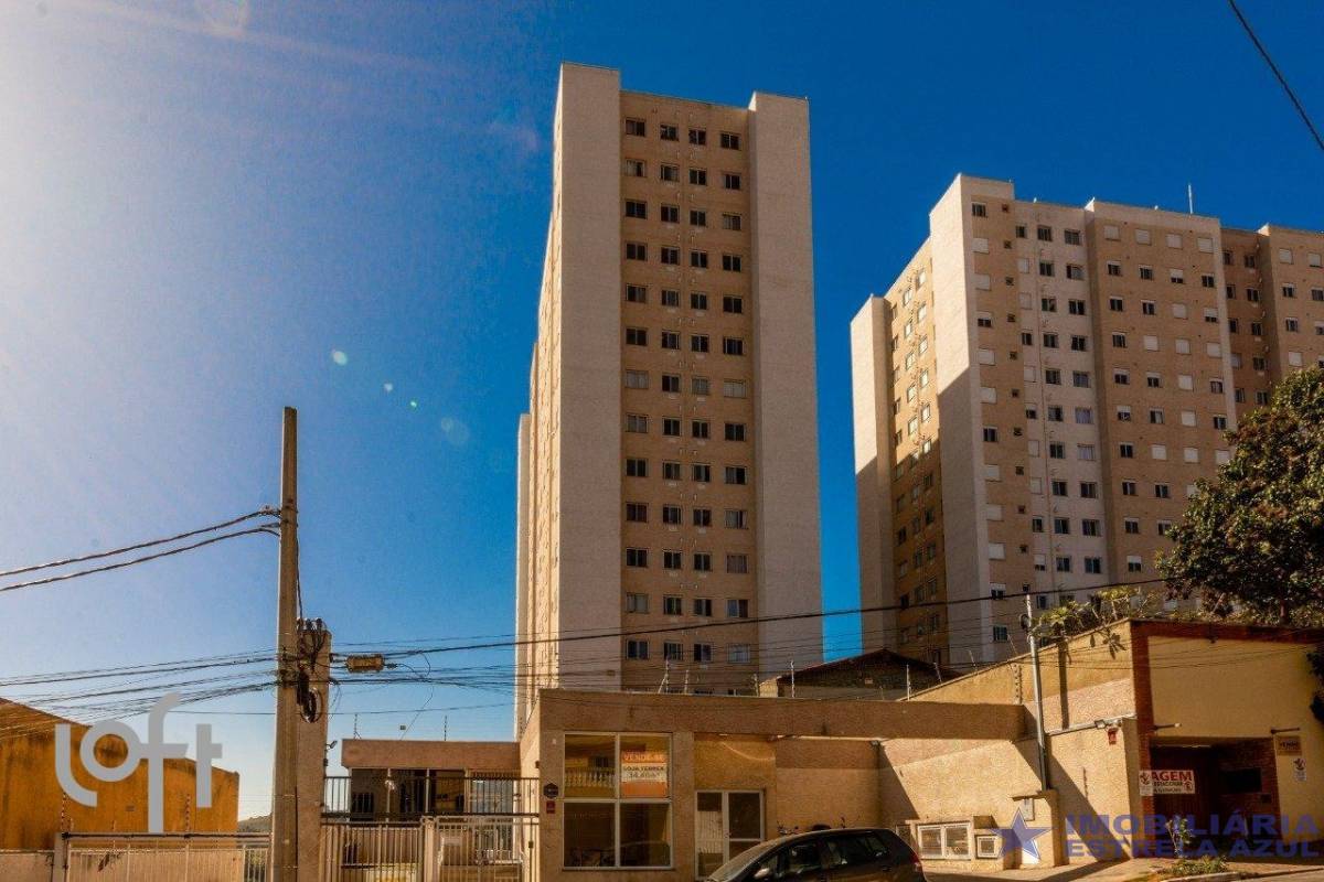 Apartamento no bairro Perus