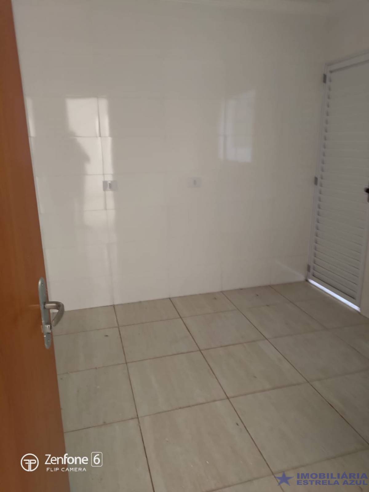 Conjunto no bairro Perus