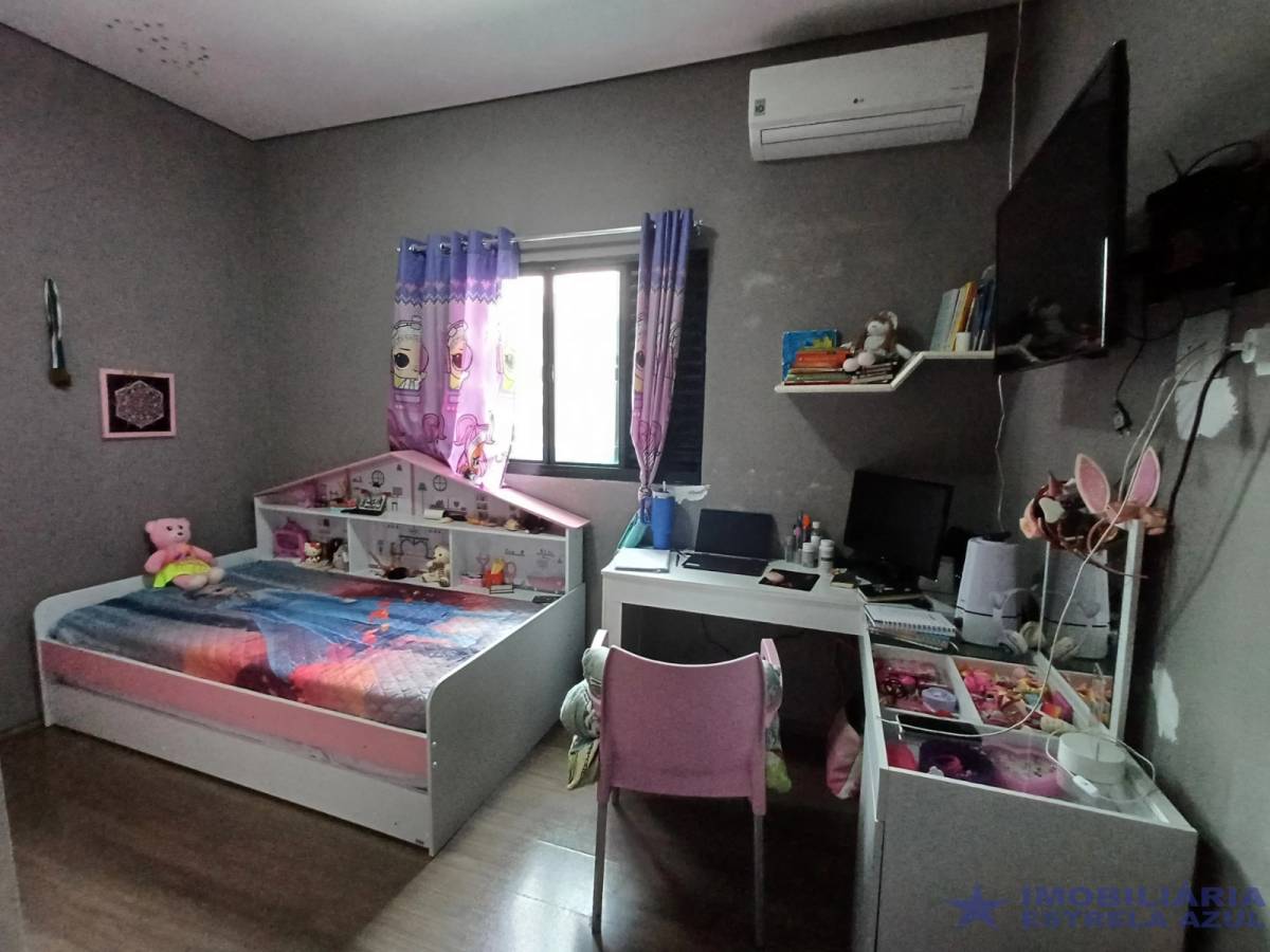 Conjunto no bairro Perus