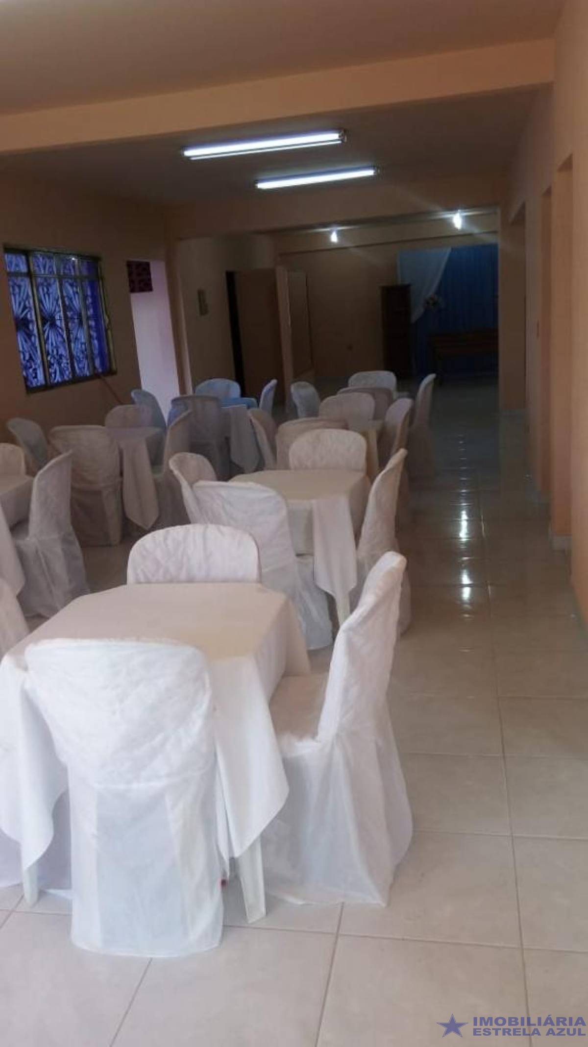 Conjunto no bairro Perus