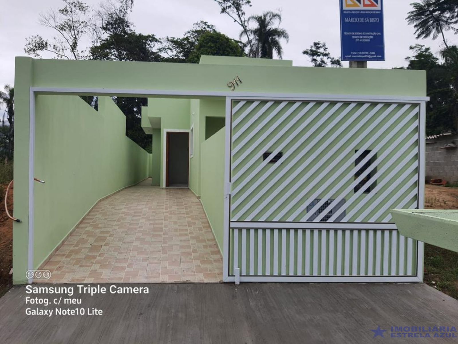 Casa para venda no bairro Caraguava em Peruíbe
