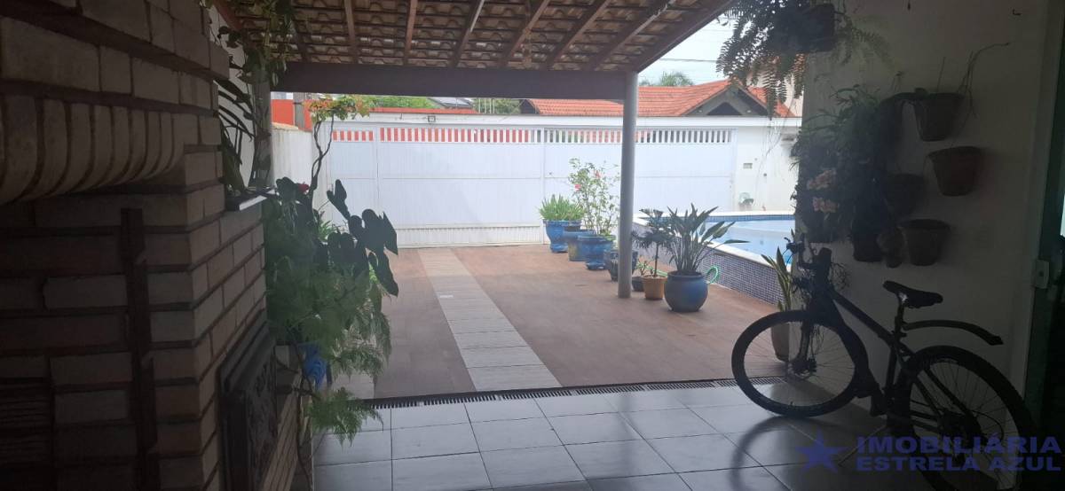 Conjunto no bairro Jardim Márcia 1