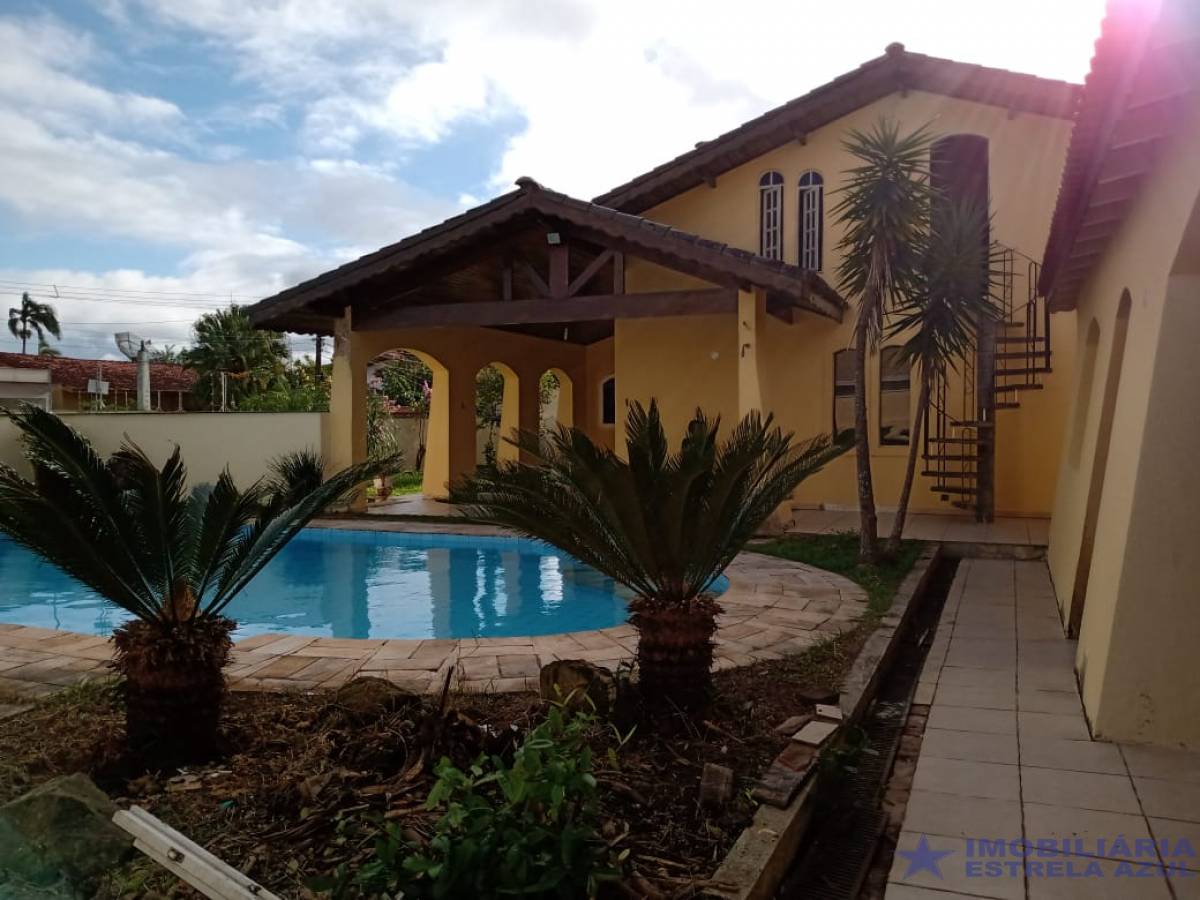 Casa no bairro Parque Turistico