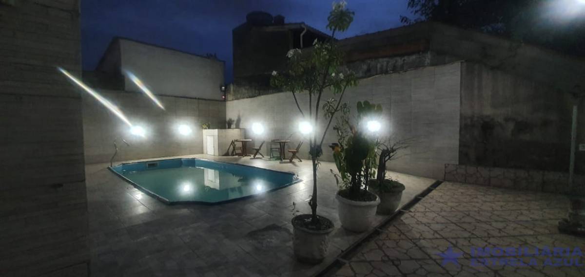 Conjunto no bairro Balneário Maracanã