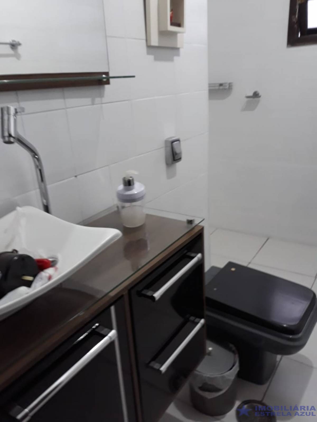 Conjunto no bairro Perus