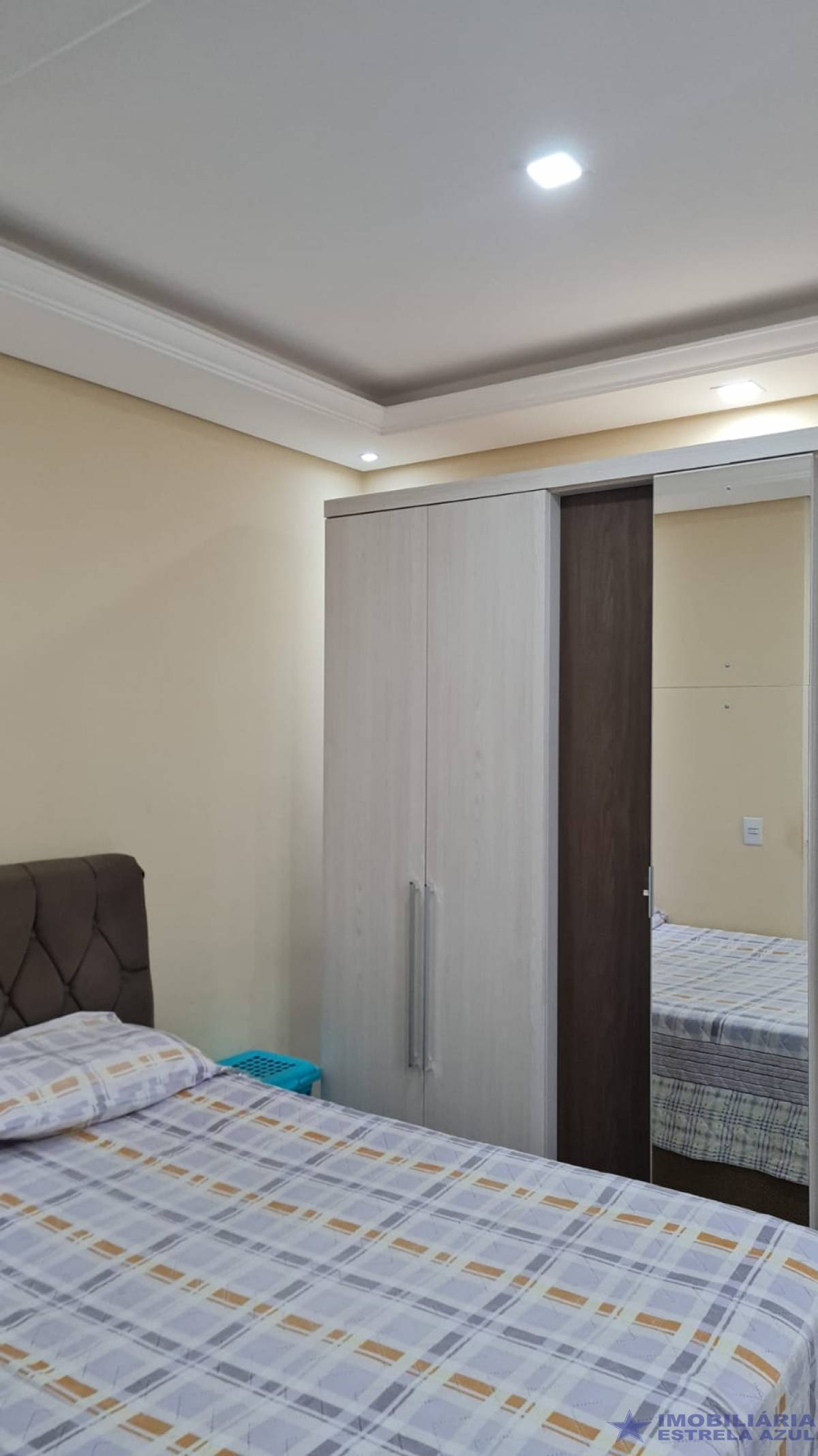 Conjunto no bairro Perus