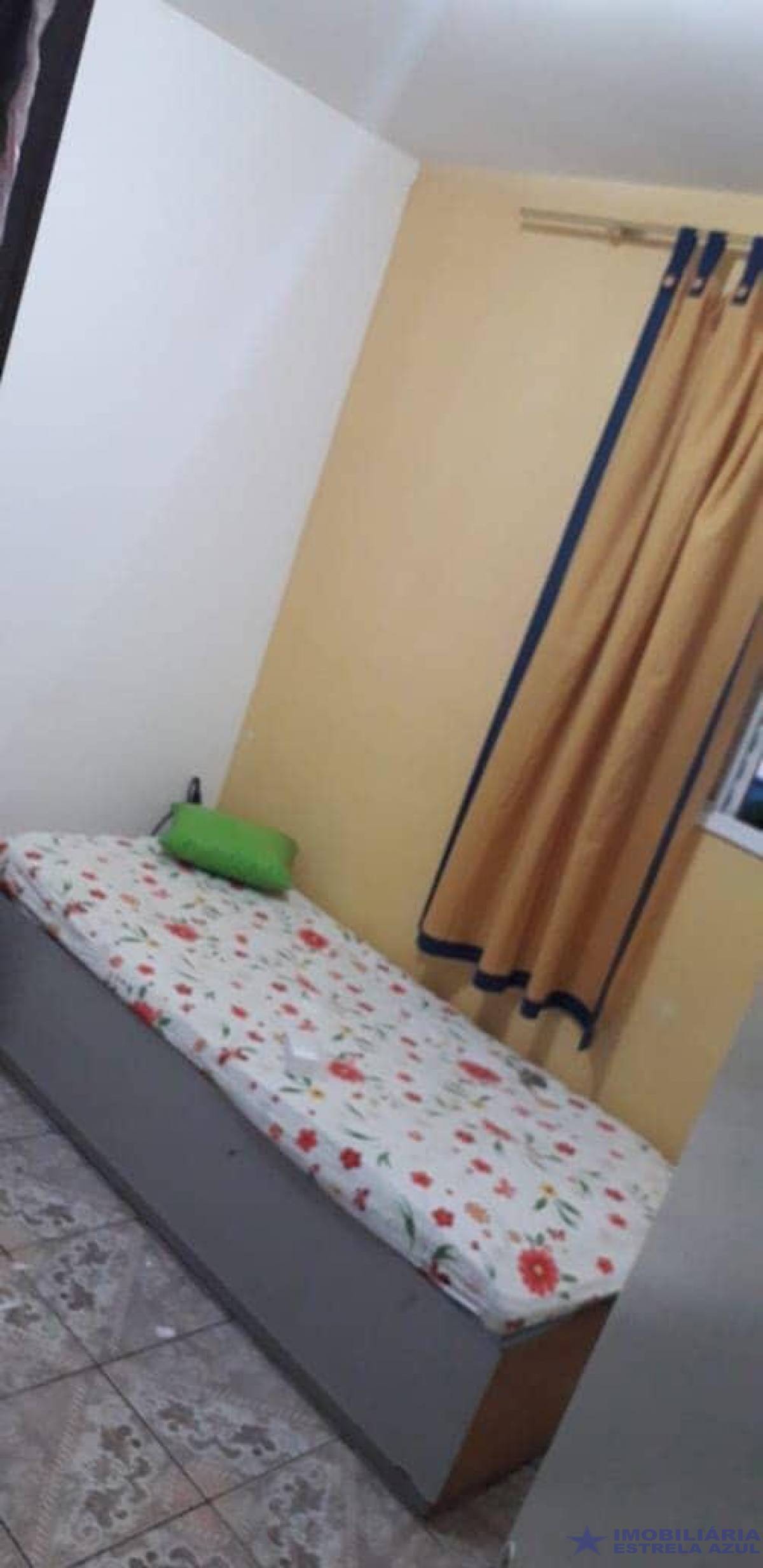 Conjunto no bairro Perus