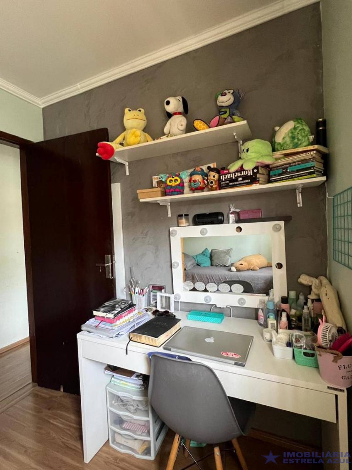 Conjunto no bairro Perus