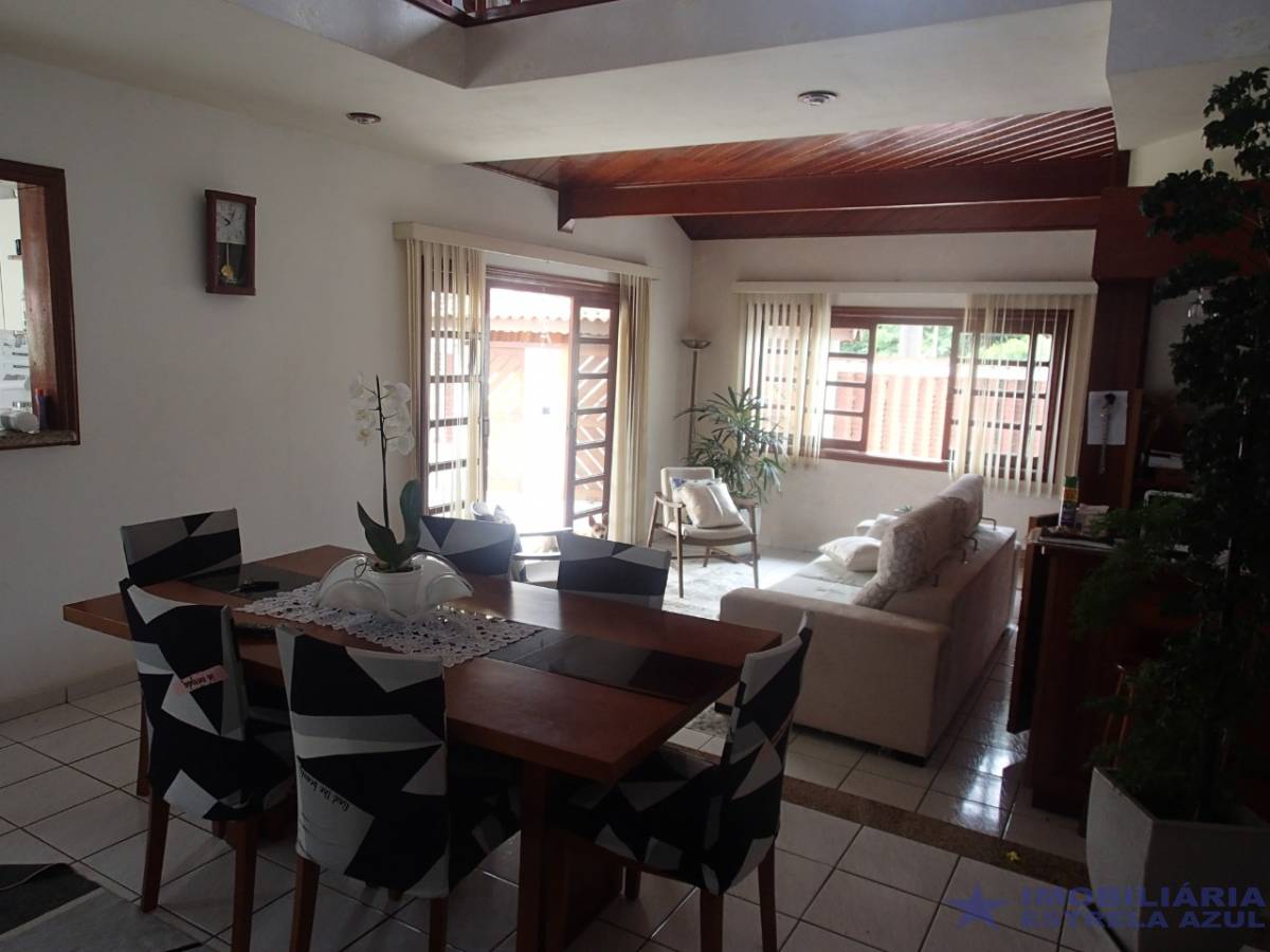 Conjunto no bairro Jardim Pampas