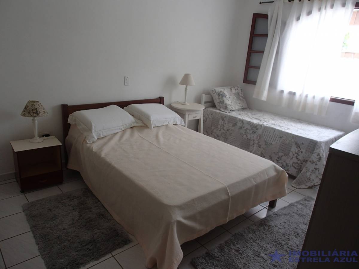 Conjunto no bairro Jardim Pampas