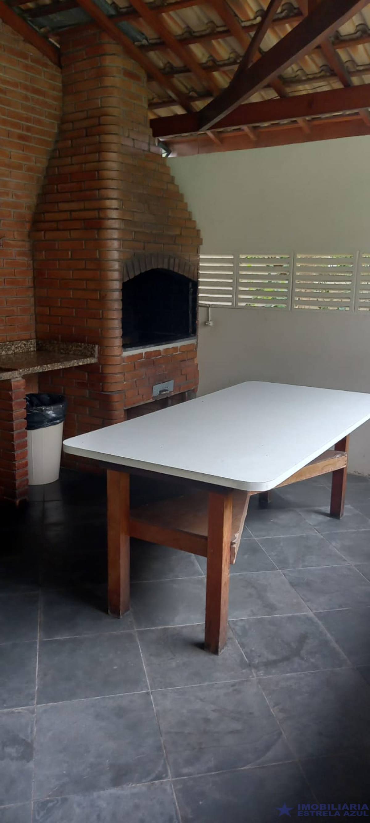 Apartamento no bairro Veleiros 